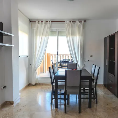 Residencial Tamarindos דירה